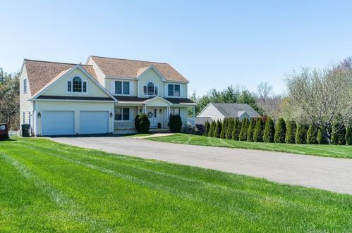 393 D Welton Way, Litchfield, CT 06787 exterior