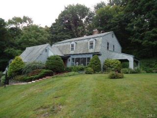 53 Head Of Meadow Rd, Newtown, CT 06470 exterior