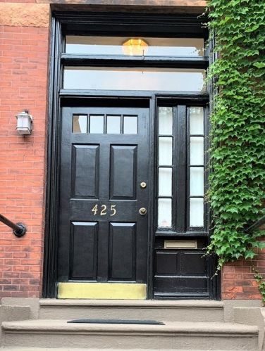 425 Marlborough St, Roxbury-Xing, MA 02115 exterior