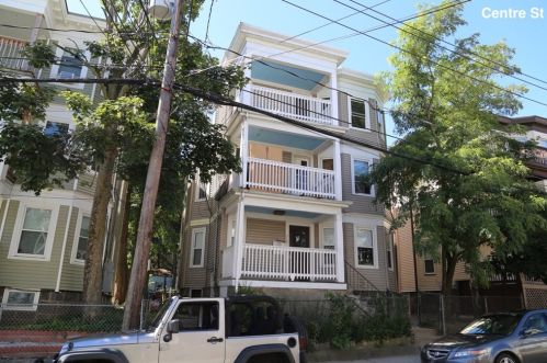 369 Centre St, Roxbury-Xing, MA 02130 exterior