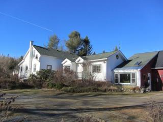 1693 Branch Hill Rd, Readsboro, VT 05350 exterior