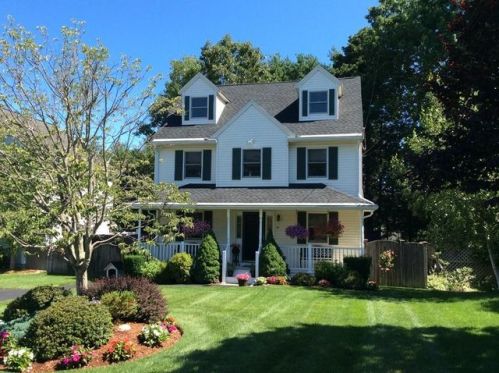 36 Hamilton Ave, Billerica, MA 01821 exterior