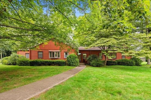44 Paul Spring Rd, Farmington, CT 06032 exterior