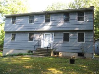 24 Melon Patch Ln, Upper Stepney, CT 06468 exterior