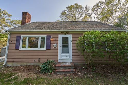 11 Guild Rd, Sandwich, MA 02644 exterior