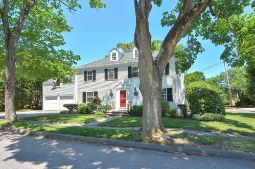 1 Monadnock Rd, Arlington, MA 02476 exterior