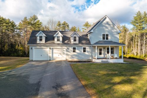 63 Engel Ln, Freeport, ME 04032 exterior