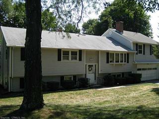 39 Reniew Rd, New Haven, CT 06514 exterior