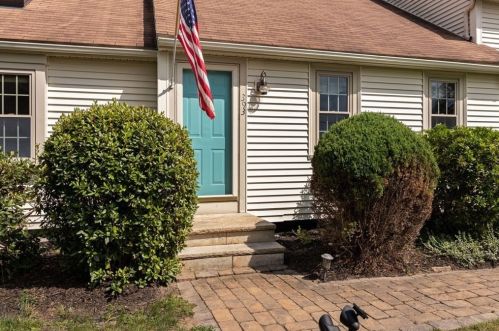 393 Linwood St, Abington, MA 02351 exterior