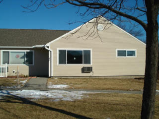 96 Mitchell Dr, Chicopee, MA 01022 exterior