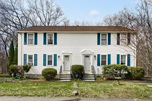38 Vincent Cir, Worcester, MA 01604 exterior