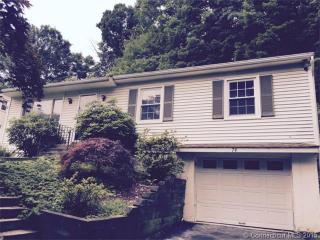 74 Kellogg St, Brookfield Center, CT 06804 exterior