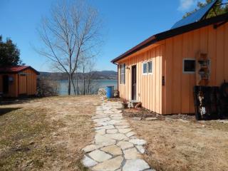 191 Algonquin Dr, Addison, VT 05491 exterior