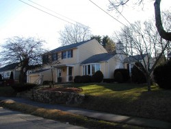 12 Kodaya Rd, Newton, MA 02468 exterior