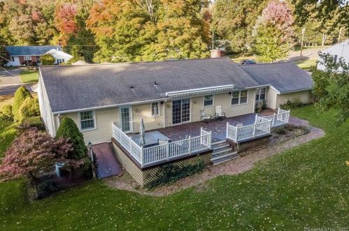 66 Olde Stage Rd, Glastonbury, CT 06033 exterior