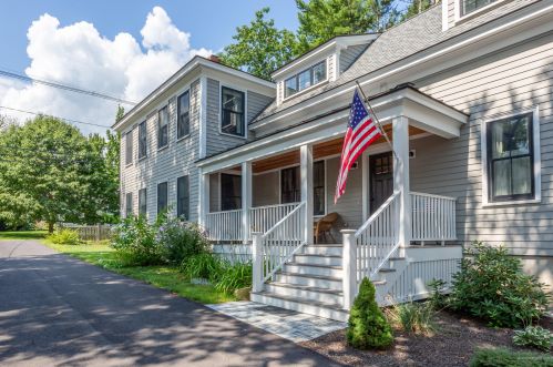 319 Foreside Rd, Falmouth, ME 04110 exterior