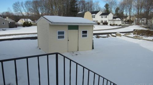 46 Ginger Ln, Torrington, CT 06790 exterior