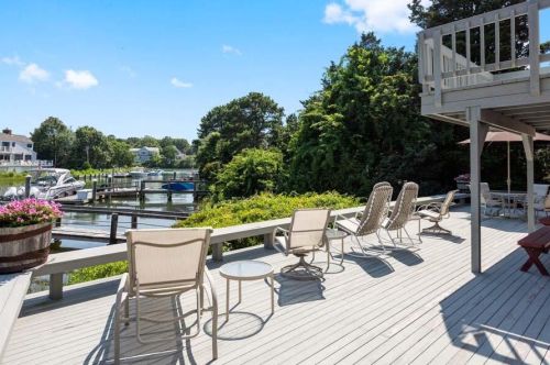 8 Taffrail Way, New Seabury, MA 02649 exterior