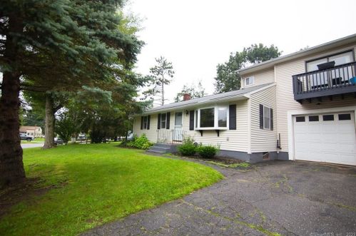 33 Lyman Dr, Torrington, CT 06790 exterior