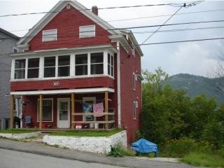 415 Burgess St, Berlin, NH 03570 exterior