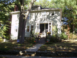 77 Athelstane Rd, Newton, MA 02459 exterior