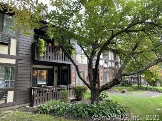 15 Rollingwood Dr, Brookfield Center, CT 06804 exterior