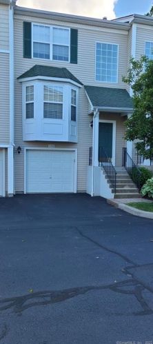 1102 Lexington Blvd, Bethel, CT 06801 exterior