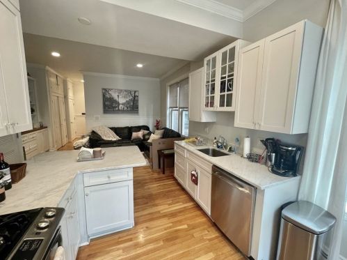 148 Worcester St, Roxbury Xing, MA 02118 exterior