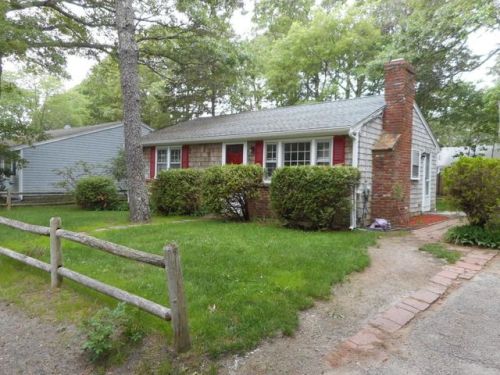 39 Harbor Hills Rd, Centerville, MA 02632 exterior