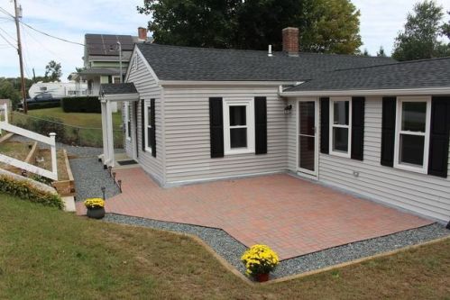 16 Power St, Blackstone, MA 01504 exterior