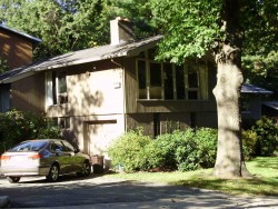 30 Dorr Rd, Newton, MA 02458 exterior