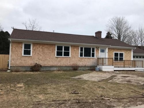 33 Kathy Ann Ln, Falmouth, MA 02540 exterior