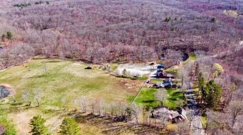 12 Jackson Rd, Deep River, CT 06419 exterior