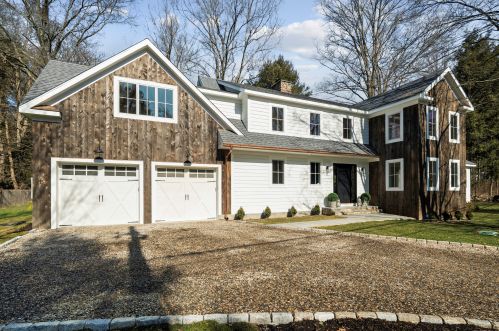 184 Perry Ave, Norwalk, CT 06850 exterior