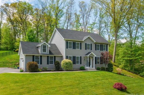 37 Nashville Road Ext, Bethel, CT 06801 exterior