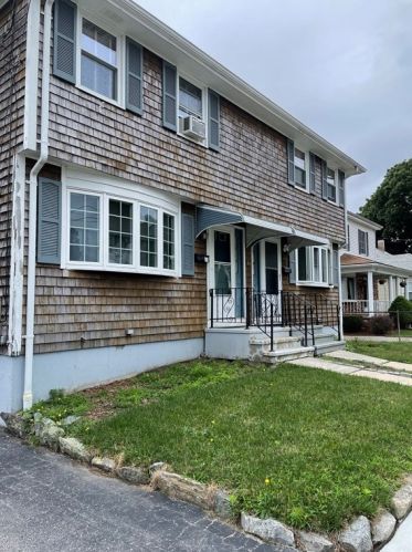73 Williamson St, Fall River, MA 02720 exterior