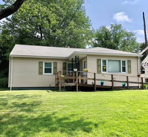 25 Fairhaven Dr, Springfield, MA 01151 exterior