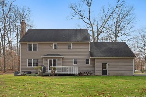 4 Esther Ln, Colchester, CT 06415 exterior