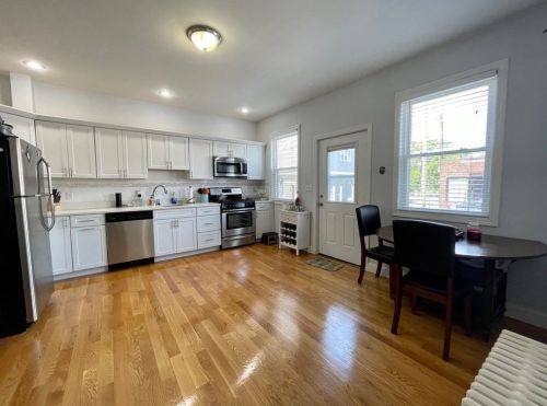330 Shirley St, Winthrop, MA 02152 exterior
