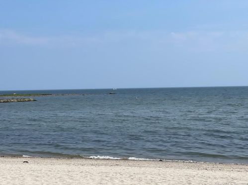 29 Soundview Dr, Westport, CT 06880 exterior