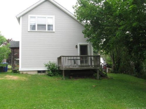 143 Hoffman St, Torrington, CT 06790 exterior
