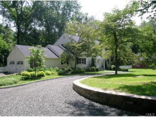 15 Great Hill Rd, Weston, CT 06883 exterior