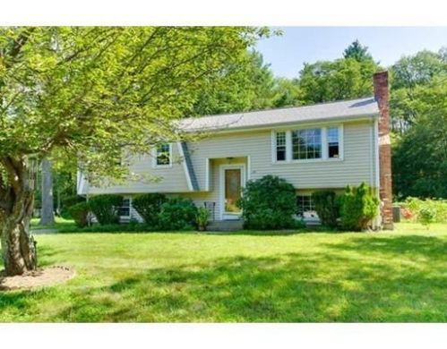 28 Ticonderoga Ln, Millis, MA 02054 exterior