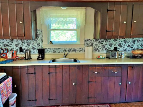 42 Zions Hill Rd, Chesterville, ME 04938 exterior