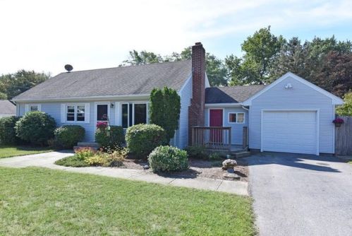 33 Watson St, Seekonk, MA 02771 exterior