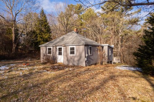 23 Cutts Island Ln, Kittery Point, ME 03905 exterior