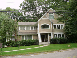 350 Quinobequin Rd, Newton, MA 02468 exterior