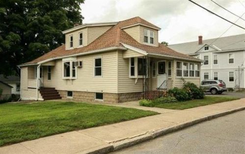 11 Durrell St, Methuen, MA 01844 exterior