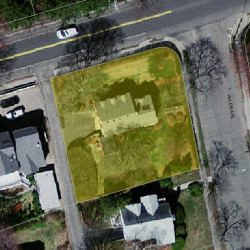 1382 Beacon St, Newton, MA 02468 aerial view
