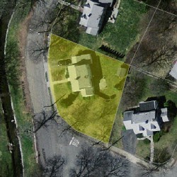 40 Albemarle Rd, Newton, MA 02460 aerial view